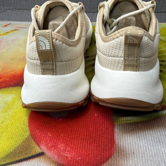 The North Face Womens Beige Sneakers Size 8 US Stylish & Comfortable Athletic Sh - Picture 4 of 8